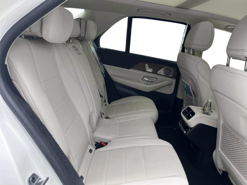 
								MERCEDES BENZ GLE 450 4 MATIC full									