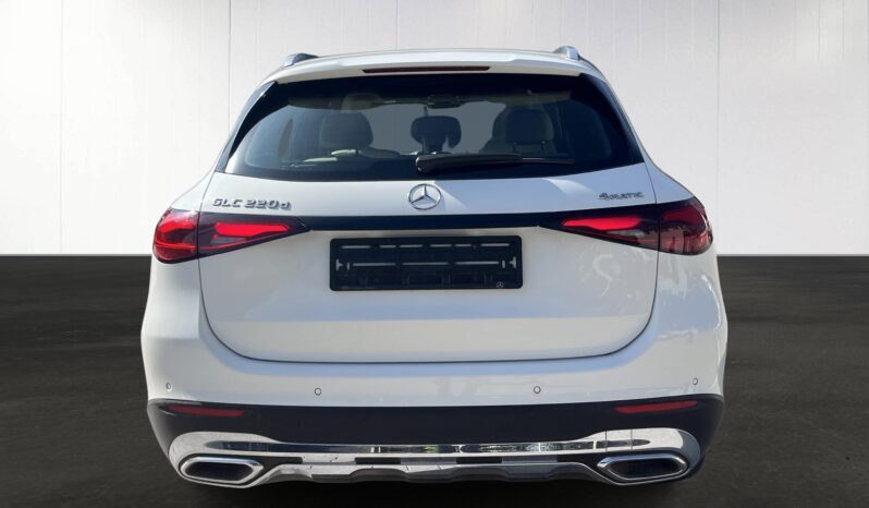
								MERCEDES BENZ GLC 220D 4M full									