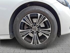 MERCEDES BENZ E 200 (RSE)