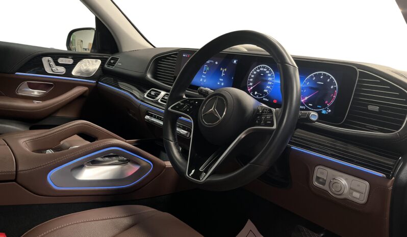 
								Mercedes-Benz GLS 450 4MATIC full									