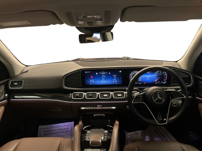 
								Mercedes-Benz GLS 450 4MATIC full									