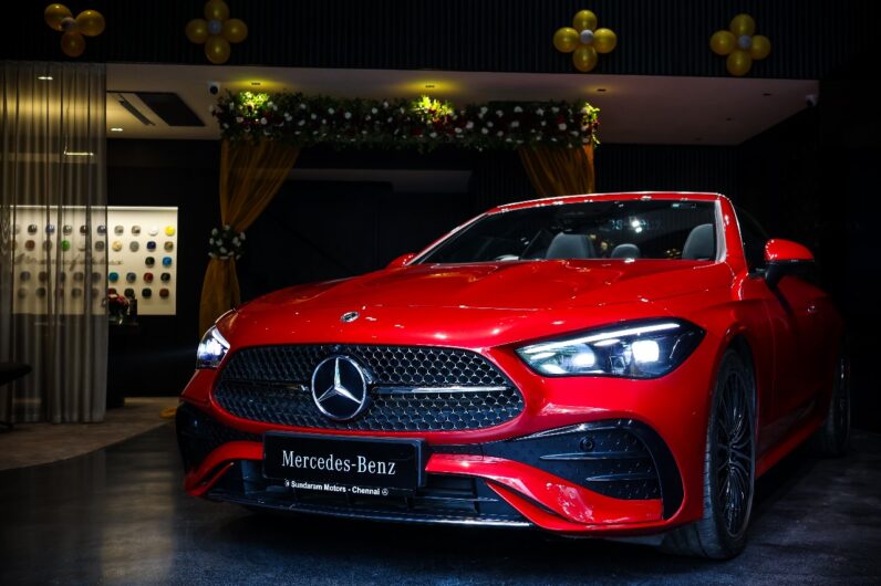 
								CLE 300 4M Cabriolet full									